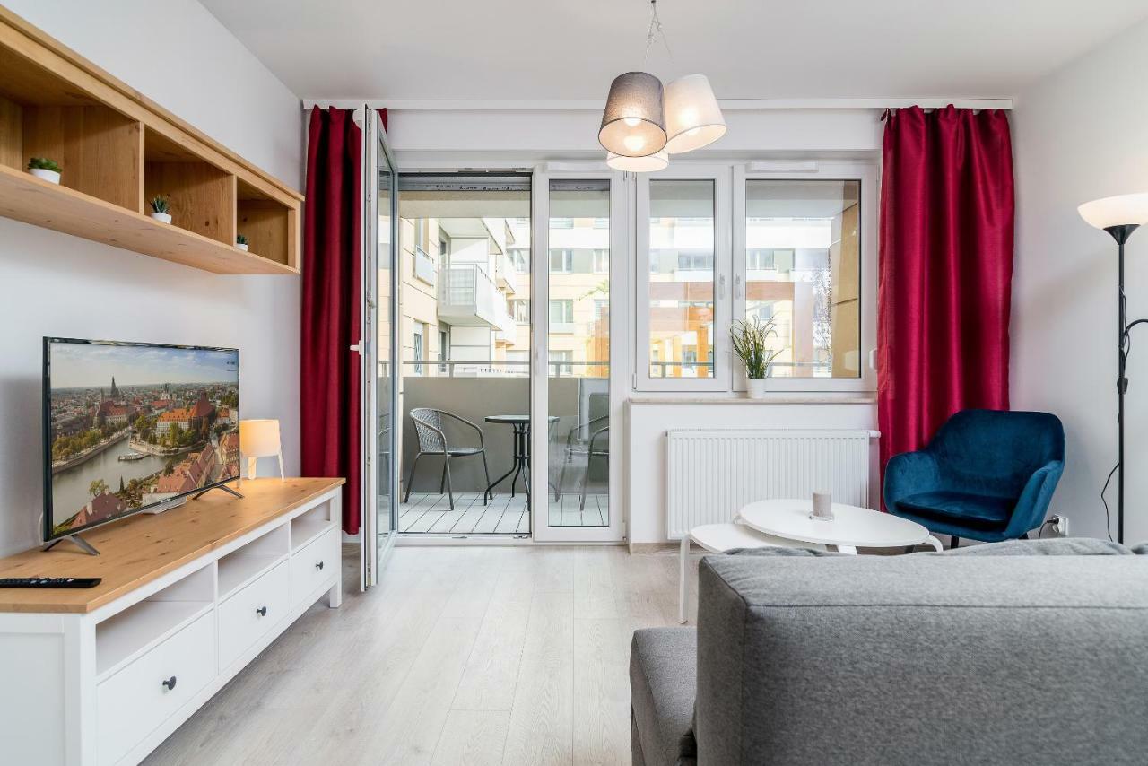 Exclusive Apartments Teczowa With Underground Parking By Noclegi Renters Wrocław Eksteriør bilde