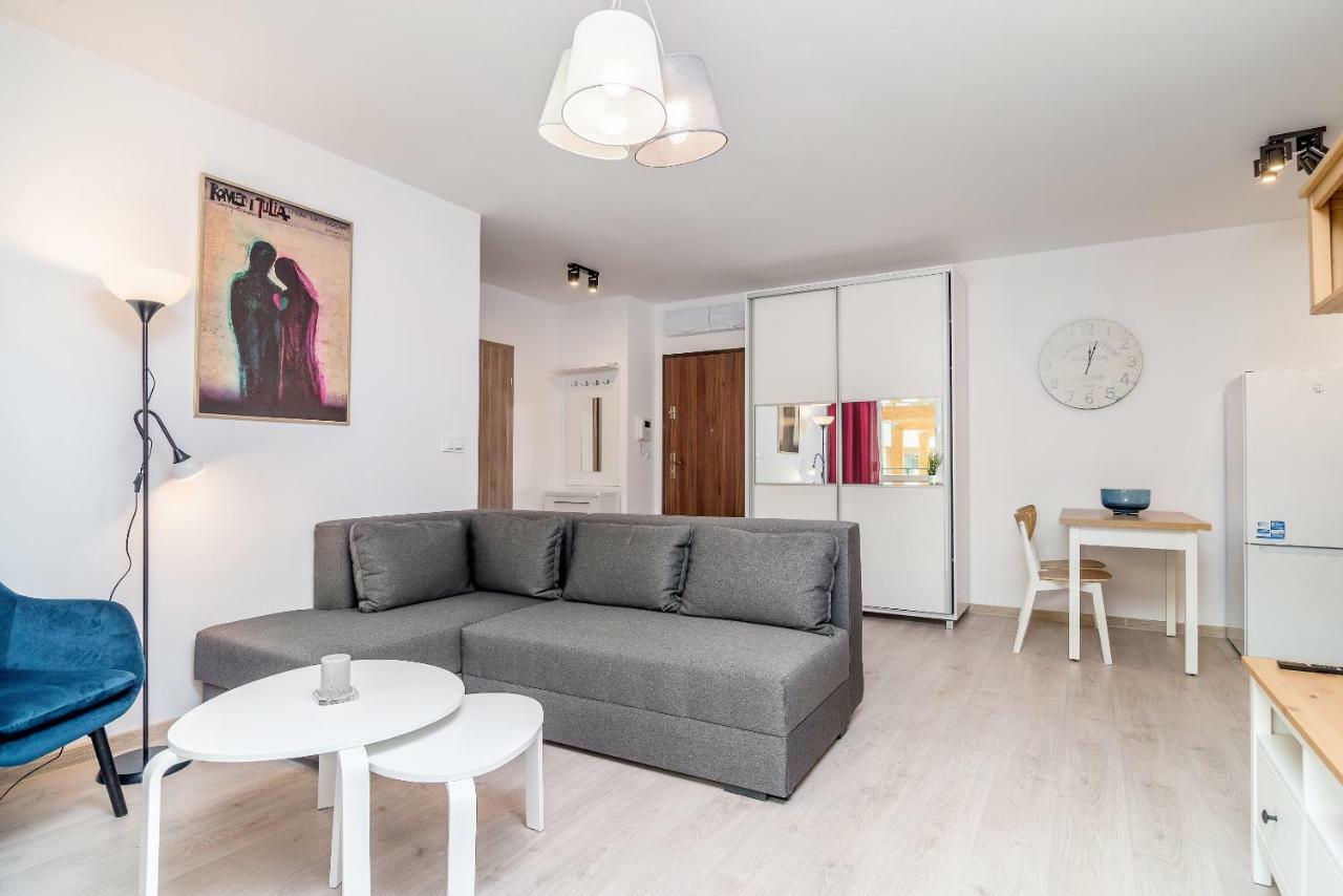 Exclusive Apartments Teczowa With Underground Parking By Noclegi Renters Wrocław Eksteriør bilde